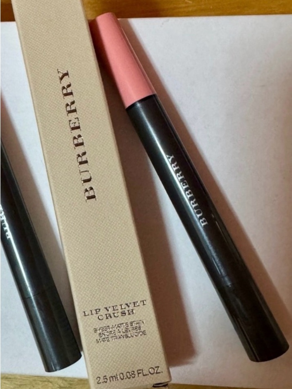 Burberry Lip Velvet Crush Lipstick - Pink 02